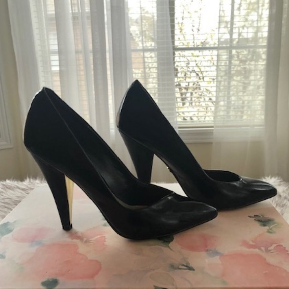 BLACK PUMPS - Picture 2 of 5